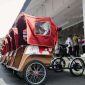 Becak Bantuan diberikan gratis kepada pengemudi becak, terutama lanjut usia, untuk mengurangi beban fisik sekaligus mendukung aktivitas ekonomi. (Humas Jabar)