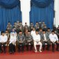 Gubernur Jawa Barat Dedi Mulyadi bersama kafilah Jabar yang mengikuti MTQ Nasional XXXI 2026. (Foto: Humas Jabar)
