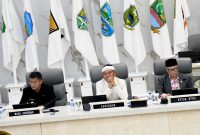 Gubernur Jawa Barat Dedi Mulyadi dan Wakil Gubernur Jawa Barat Erwan Setiawan mengikuti Rapat Paripurna DPRD Jabar di Kota Bandung. (Foto: Humas Jabar)