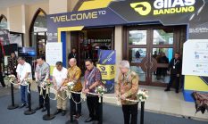 Ramaikan GIIAS Bandung 2026, Pemprov Jabar Beri Diskon Pajak Kendaraan 10 Persen
