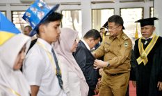 Wagub Erwan Dorong Mahasiswa Baru IKOPIN Jaga Eksistensi Koperasi
