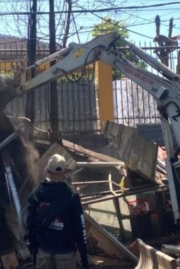 18 Bangunan Liar di Cicendo Bandung Ditertibkan, 10 Dibongkar Satpol PP