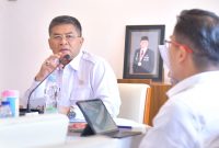 Wakil Gubernur Jawa Barat Erwan Setiawan menargetkan seluruh 27 kabupaten/kota di Jawa Barat terhubung dengan agen perlindungan sosial pada awal 2027. (Humas Jabar)