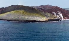 Anak Krakatau Tumbuh Pesat, PVMBG Pastikan Kondisinya Masih Aman