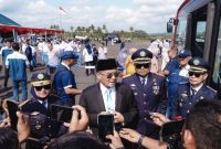Wakil Gubernur Jawa Barat, Erwan Setiawan, diwawancarai seusai mengikuti upacara HUT Perhubungan Nasional di Bandara Nusawiru, Kecamatan Cijulang, Kabupaten Pangandaran, Jumat (18/9/2026)