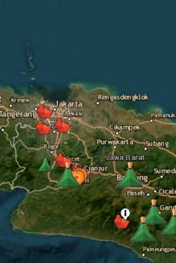 Dentuman di Bandung Ternyata Berasal dari Erupsi Gunung Anak Krakatau