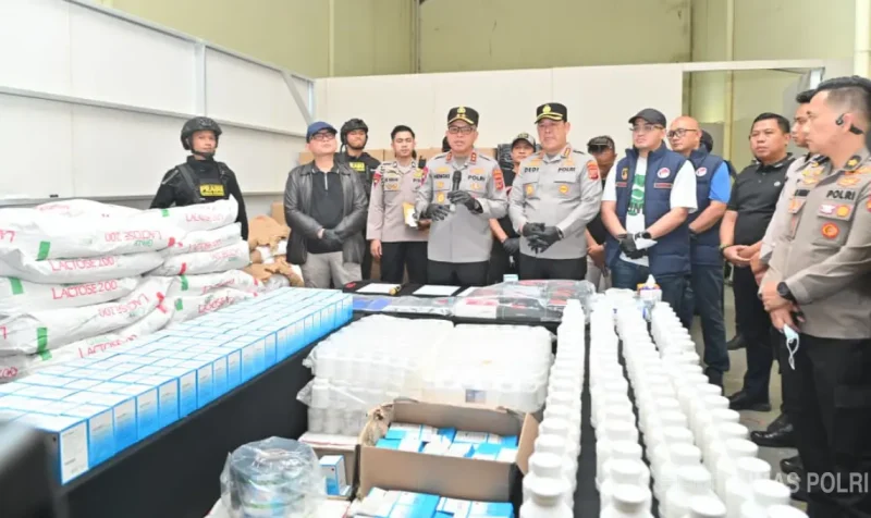 Pabrik Tramadol ilegal, Tramadol, Hexymer, Polda Jabar, Kapolda Jabar, kriminal Bandung, obat keras ilegal, Bizpark Kopo