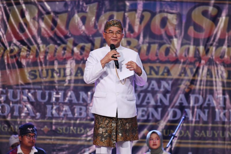 Erwan Setiawan mengajak generasi muda Jawa Barat menjaga budaya Sunda, mulai dari bahasa, seni tradisional, hingga nilai luhur di era teknologi.