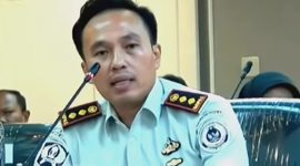 Kalapas Kelas IIA Cibinong Wisnu Hani Putranto dipecat dari ASN usai temuan fasilitas mewas di lapas. (Foto: screenshot)